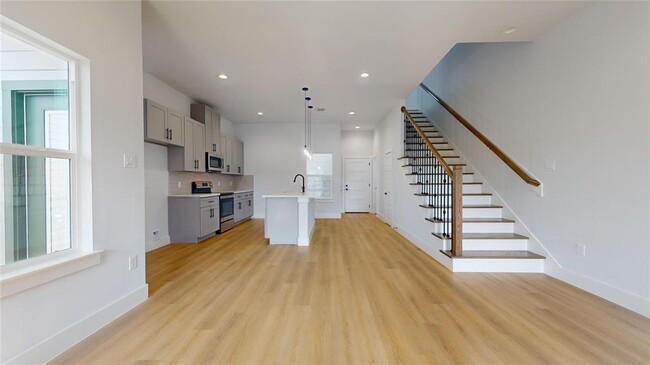 Building Photo - 12252 Kirkgard Dr