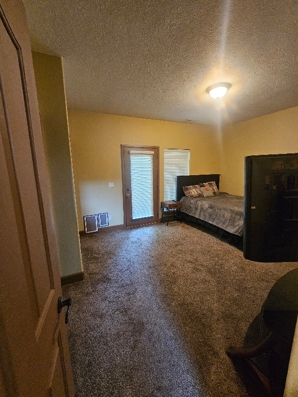 Building Photo - 969 W Willow Lake Loop
