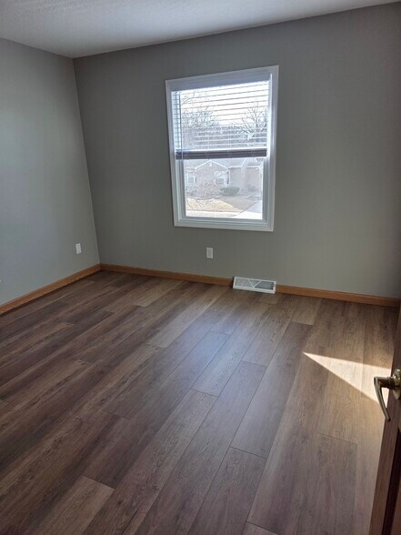 Building Photo - 4319 26th Ave