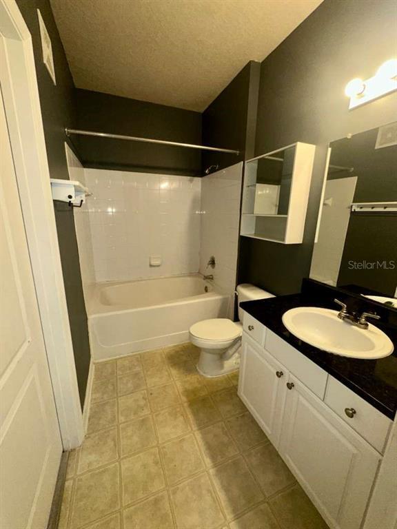 Building Photo - 8836 Villa View Cir