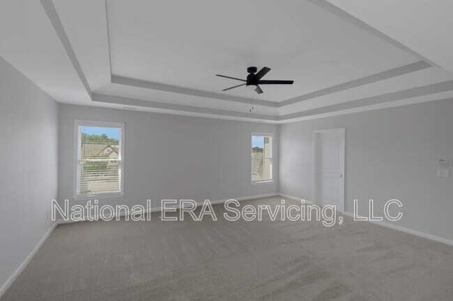 Building Photo - 50 Trinity Ln