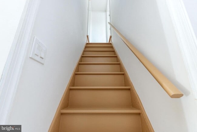 Building Photo - 2143 N Palethorp St