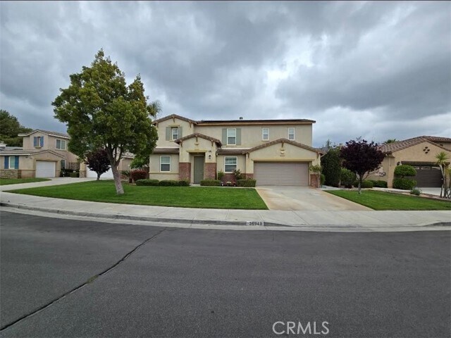 Building Photo - 36948 Silk Tree Ct