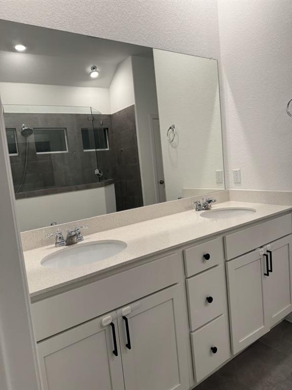 Building Photo - 160 Venti Cove