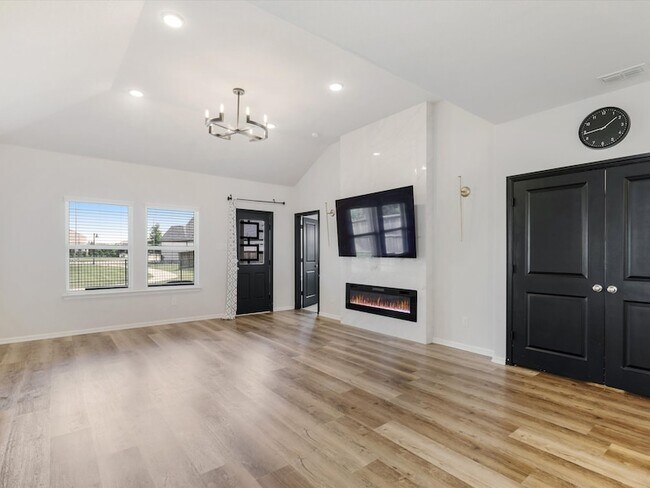 Building Photo - 3626 Doramus Dr