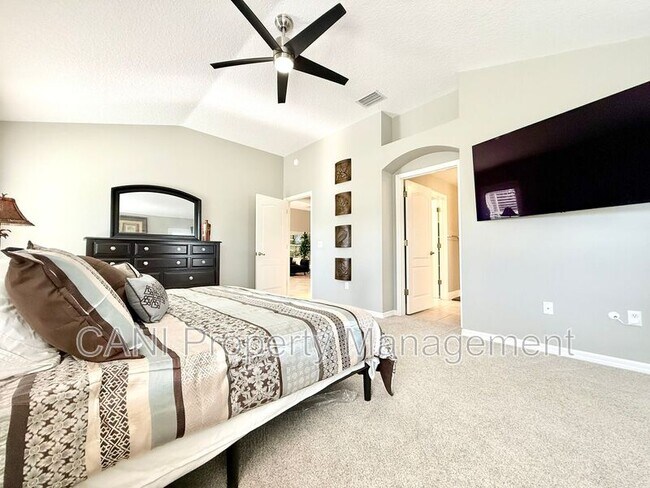 Building Photo - 3088 Berwyn Way