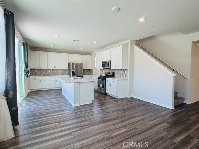 Building Photo - 15566 Raptor Rd