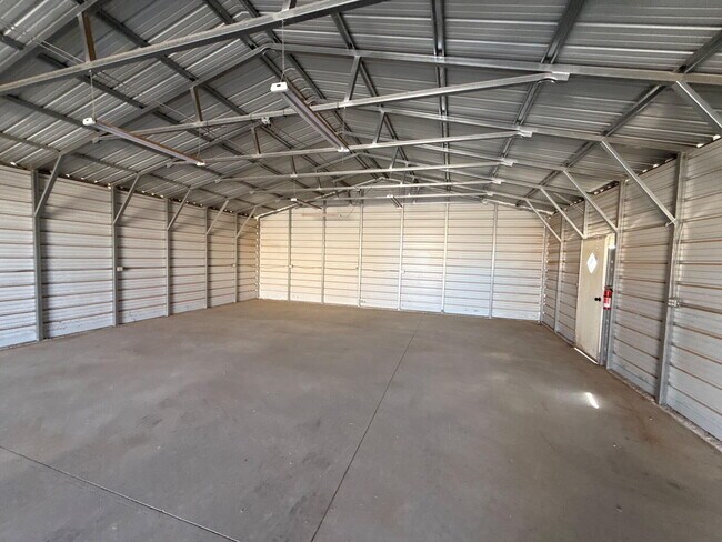 Building Photo - 5621 126th St