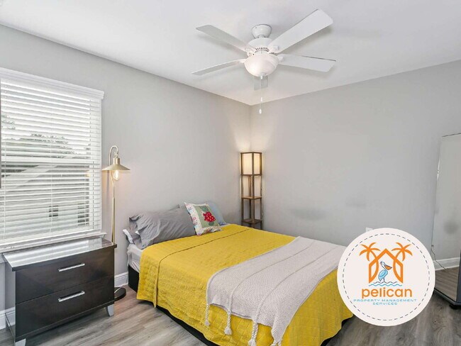 Building Photo - "Spacious 4-Bed Oasis with Granite Elegance in Navarre – 2062 Sq. Ft. of Pure Comfort!"