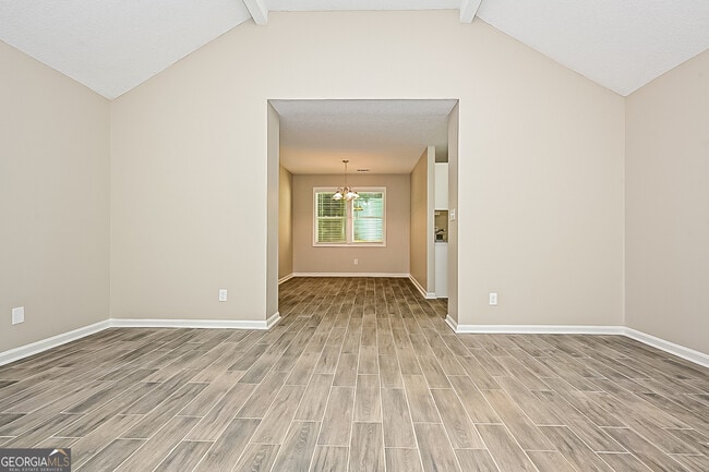 Building Photo - 2877 Old S Dr