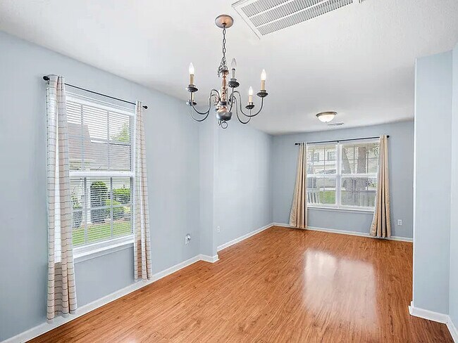 Building Photo - 211 Night Heron Dr