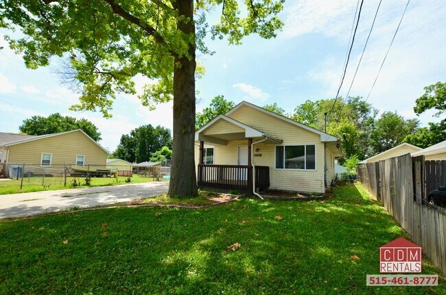 Building Photo - Excellent Des Moines Home