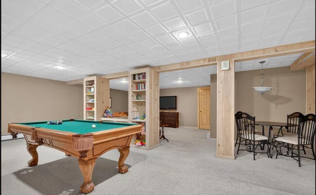 Building Photo - 89 Pierpont Rd