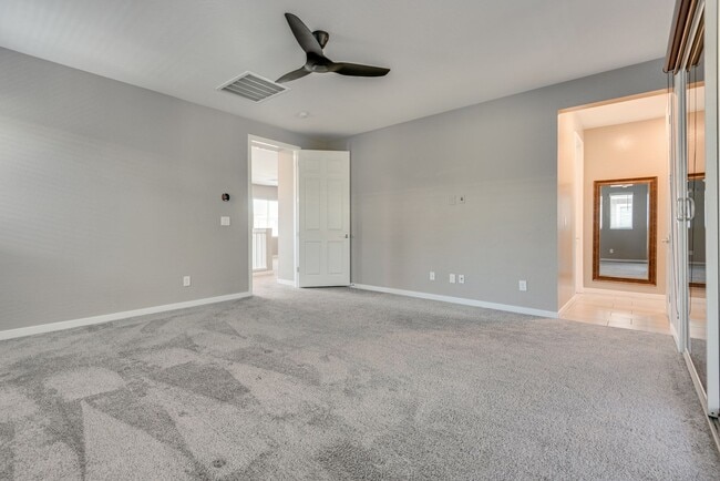 Building Photo - Luxury Summerlin North Home with Private Pool