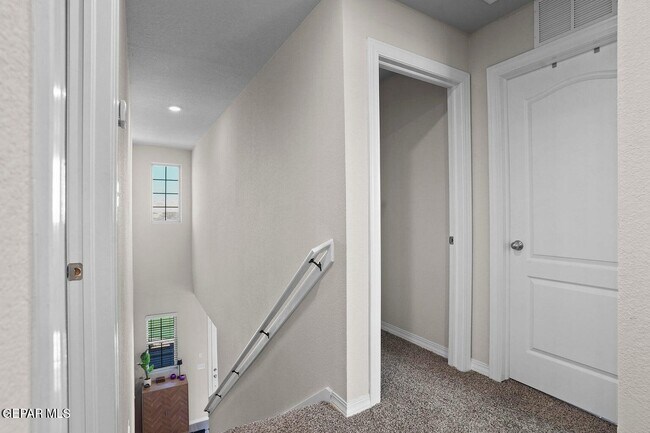 Building Photo - 1624 Brevoort St