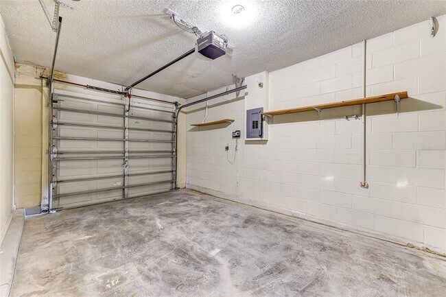 Building Photo - 610 Belvoir Dr