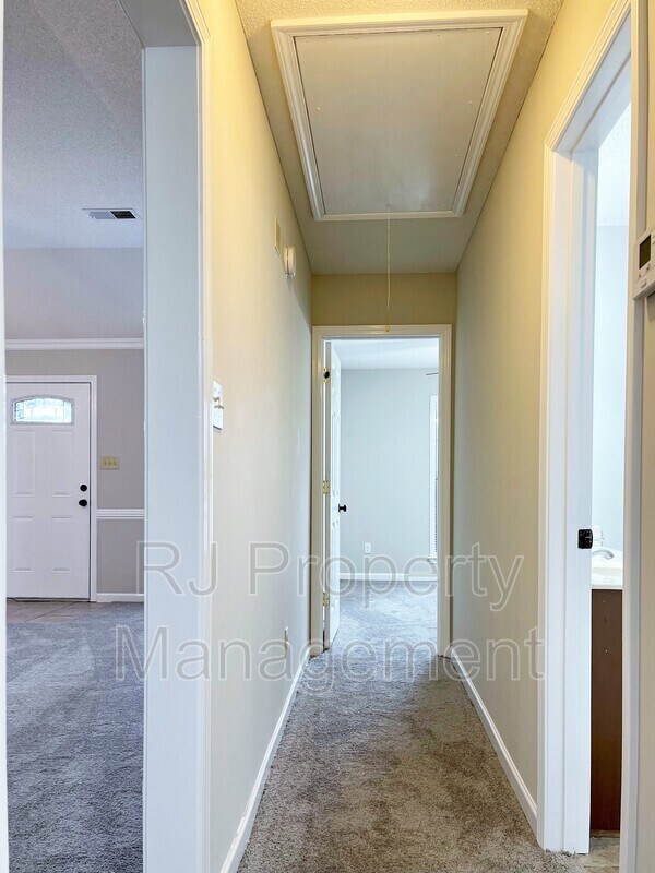 Building Photo - 1079 Harpeth Dr