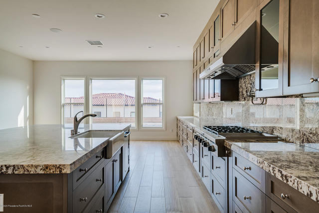 Building Photo - 20156 Cromwell Way