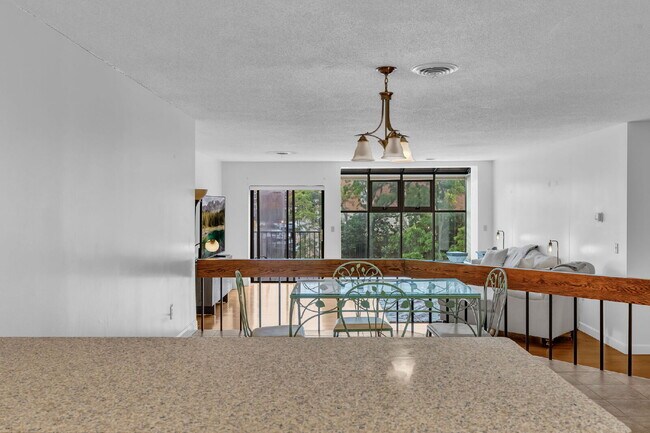 Building Photo - Luxury Condo for Rent – Franklin Place, Bangor