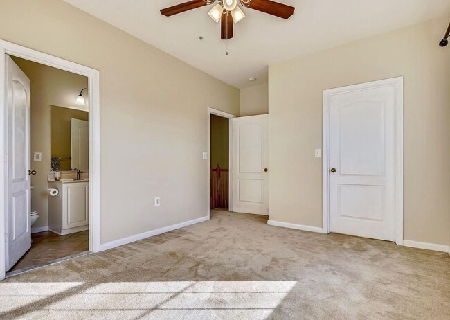 Building Photo - Resort-Style High View Townhome with 2-Car Garage, Private Office & Walkable Hunt Valley Location
