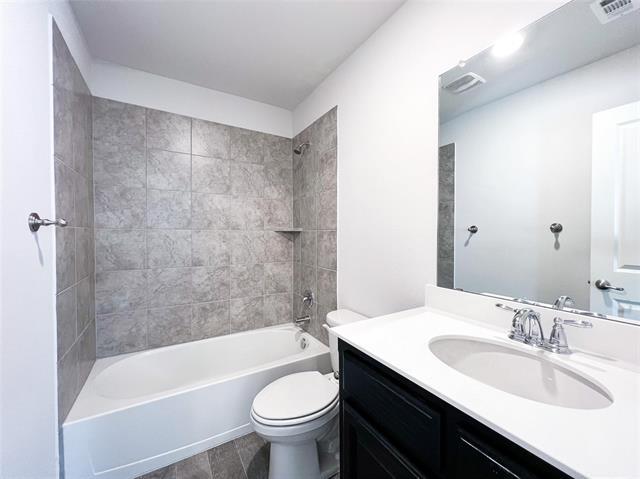 Building Photo - 1417 Trailwood Ter