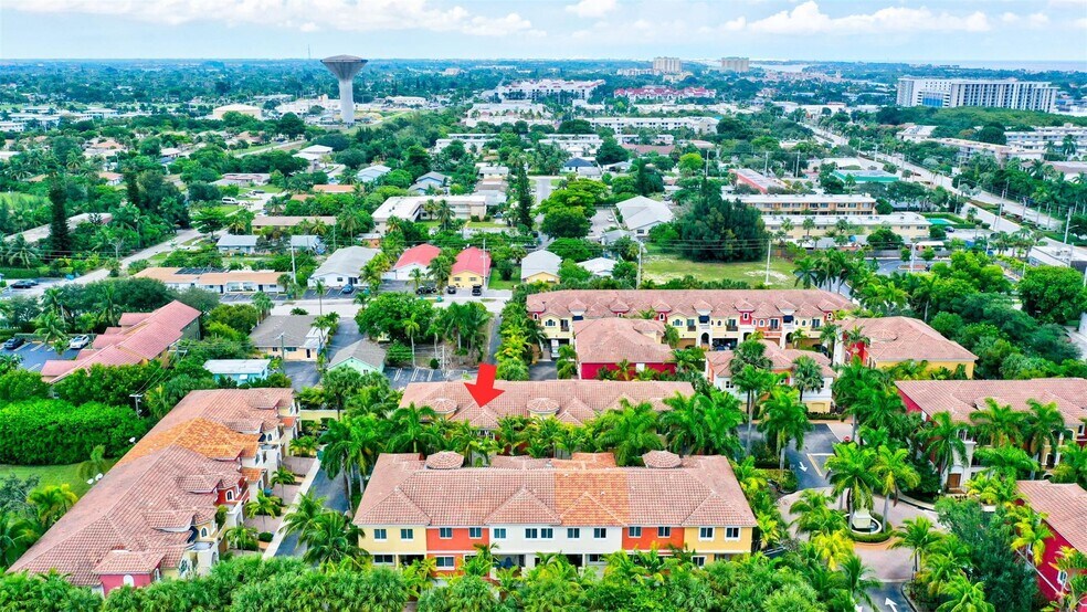 Building Photo - 1703 Coastal Bay Blvd