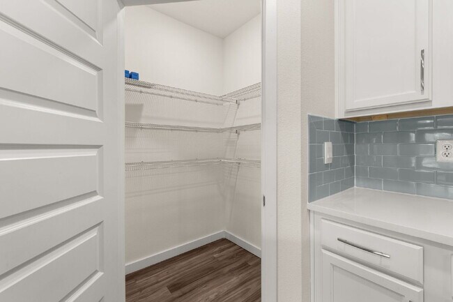 Building Photo - 5154 Tana Ter