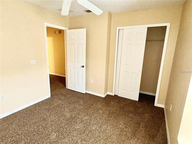 Building Photo - 5465 Paradise Cay Cir