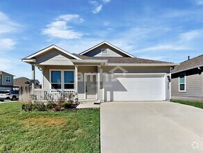 Building Photo - 2707 Geronimo Creek