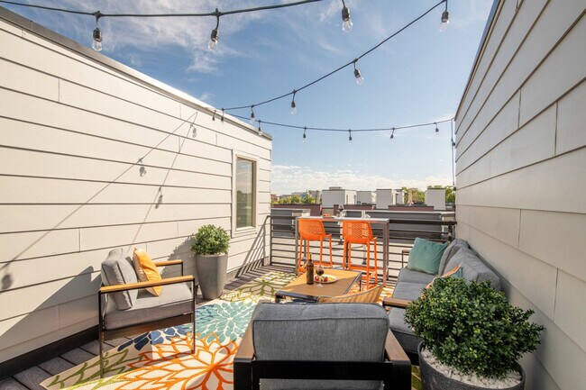 Building Photo - 1278 W 11th Ave