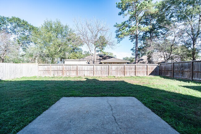 Building Photo - 16110 Cypress Valley Dr
