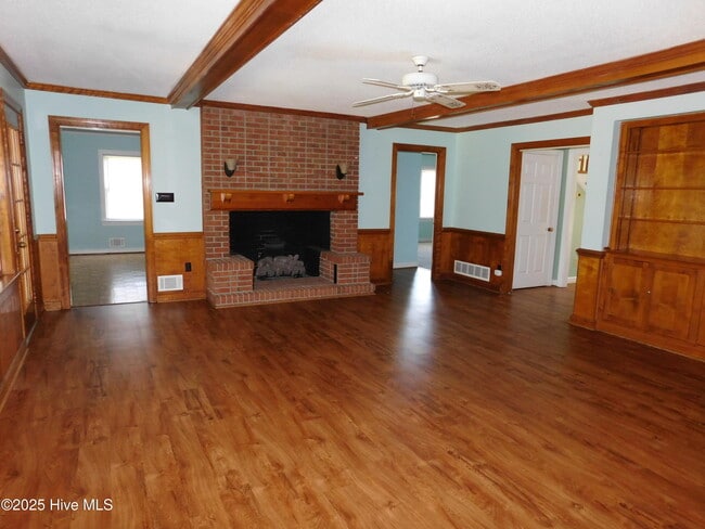 Building Photo - 6109 Schooner Ct