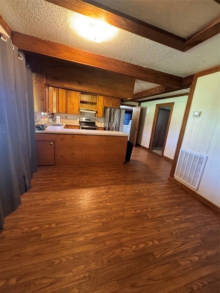 Building Photo - 75 Scott Rd