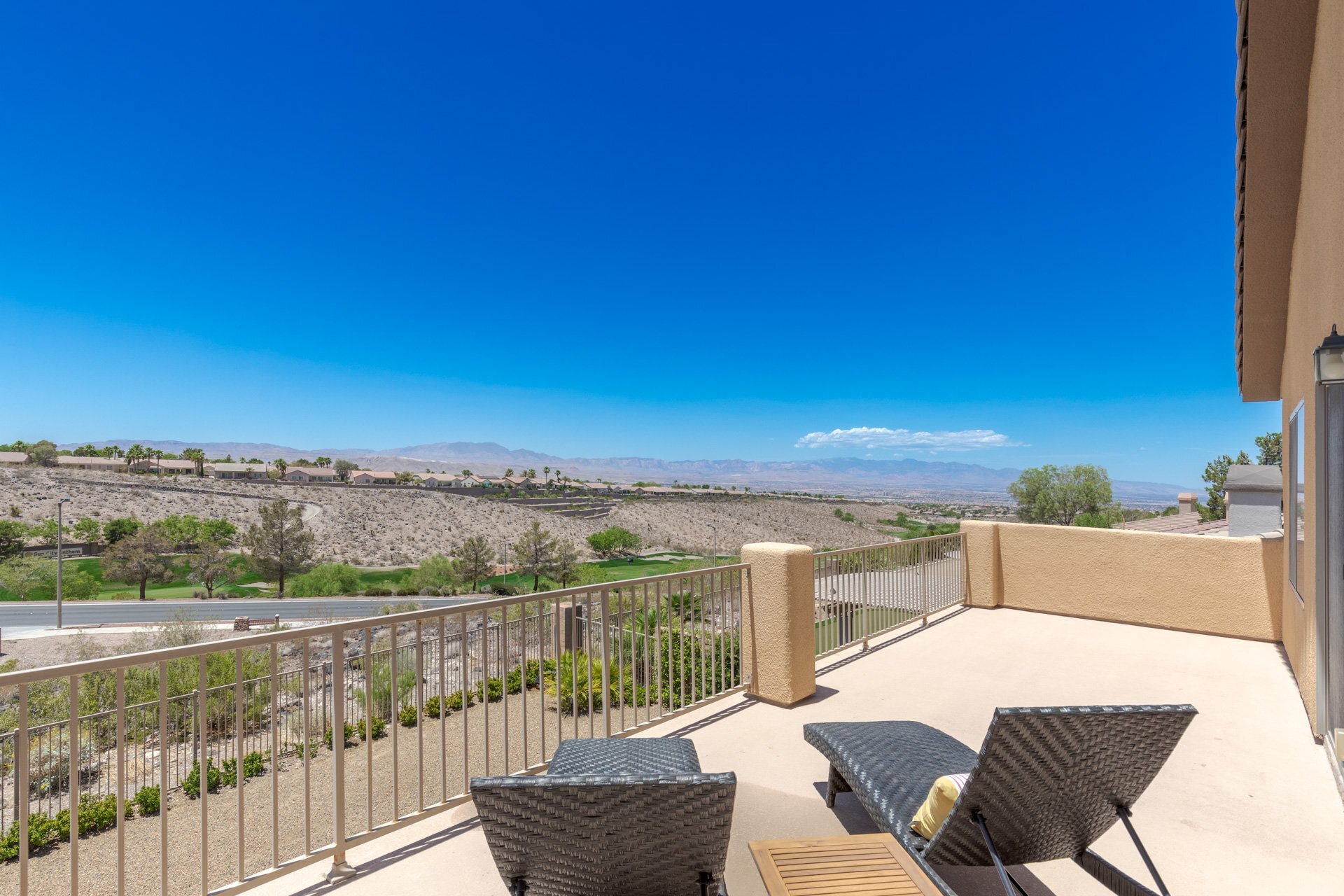 Building Photo - 7 Braelinn Dr