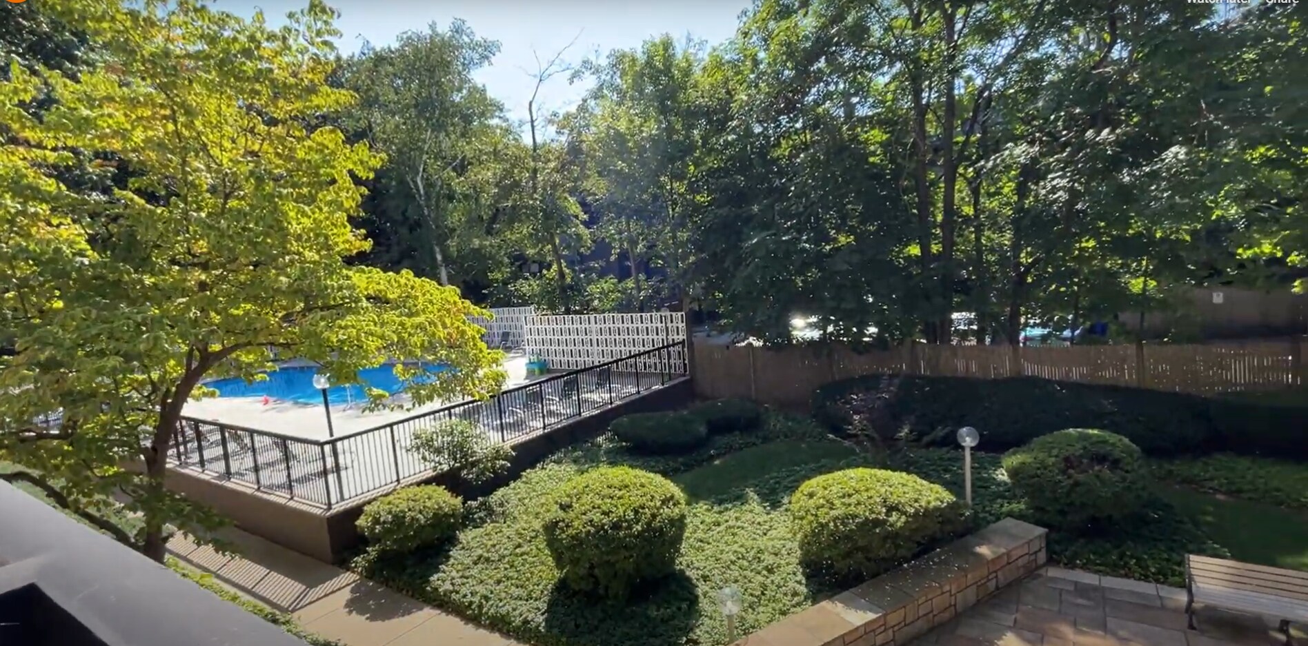 Building Photo - 16 Monmouth Ct