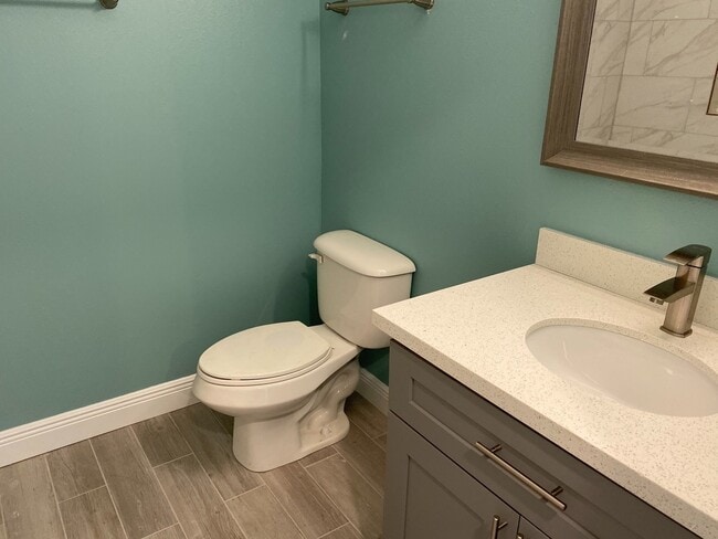 Building Photo - Gulf Breeze - Santa Rosa Shores - 2 bedroo...