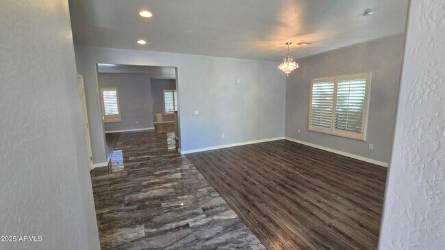 Building Photo - 16417 N 170th Ln