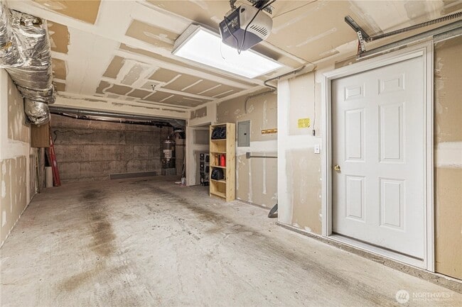 Building Photo - 2145 NW Pacific Elm Dr