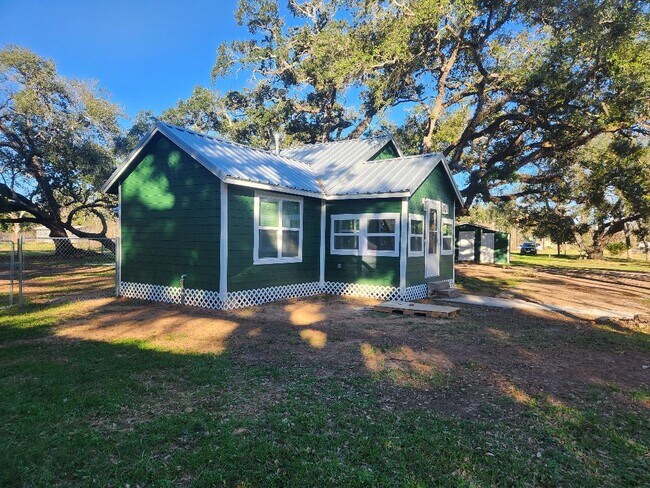 Building Photo - 6222 S. F. Austin Road