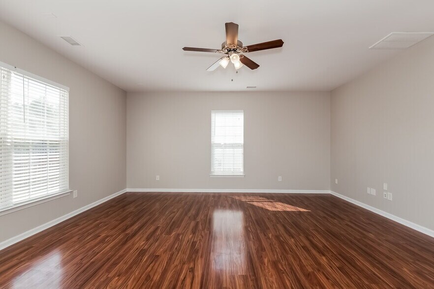 Building Photo - 5408 Nightshade Oaks Dr