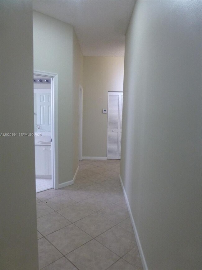 Building Photo - 1139 Chenille Cir