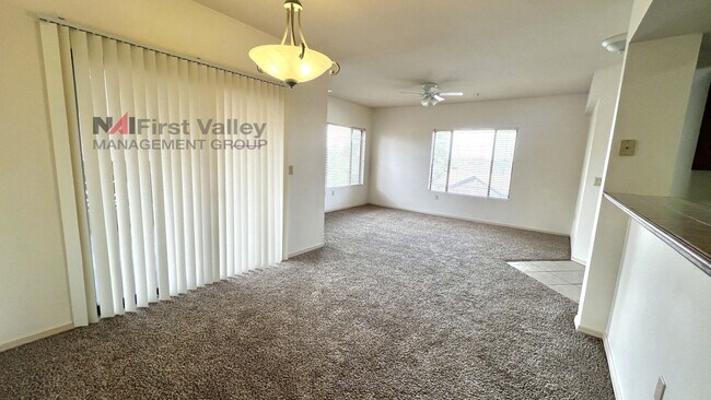 Building Photo - 1 Bedroom, 1 Bath