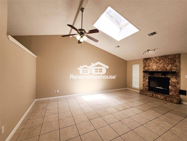 Building Photo - 3207 Glade Springs Dr