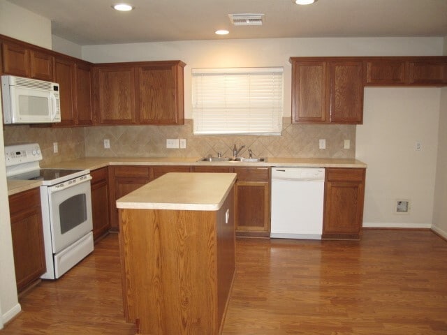 Building Photo - 3142 Rendezvous Ct