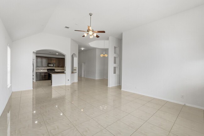 Building Photo - 4703 Goldeneye Dr