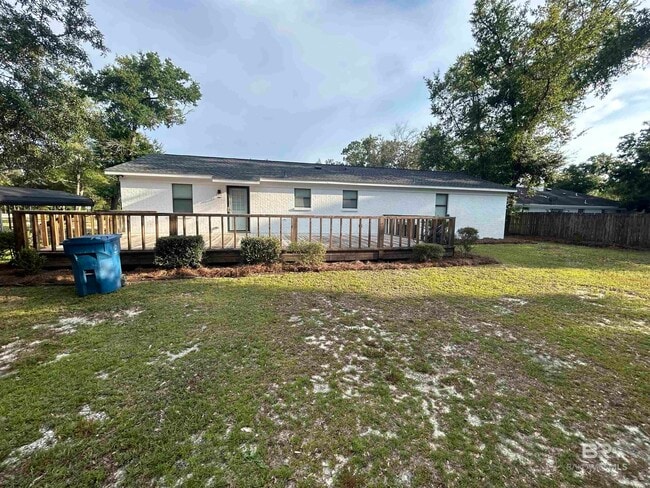 Building Photo - 28405 Canal Rd