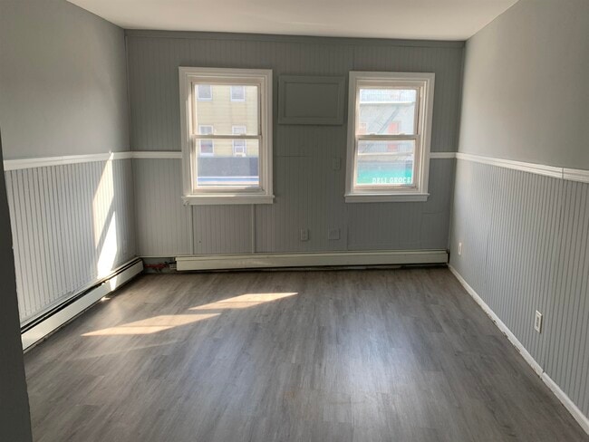 Building Photo - 93 Ocean Ave