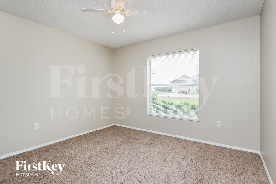 Building Photo - 122 Brandy Chase Blvd