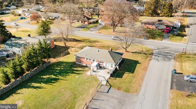 Building Photo - 11837 Robinwood Dr