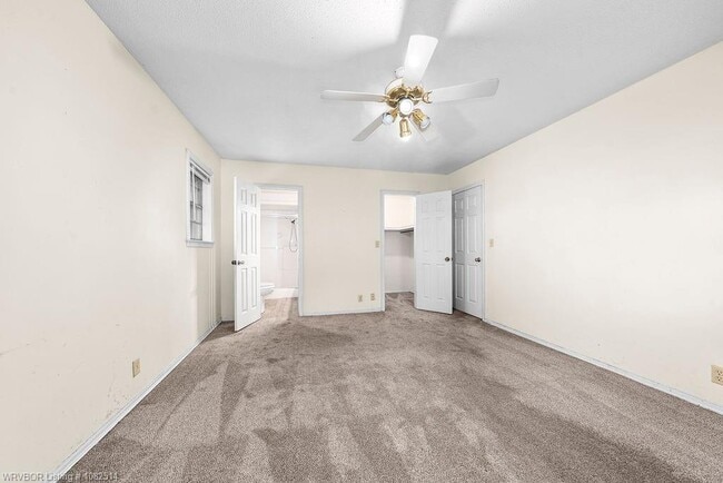 Building Photo - 100 Meadow Pl